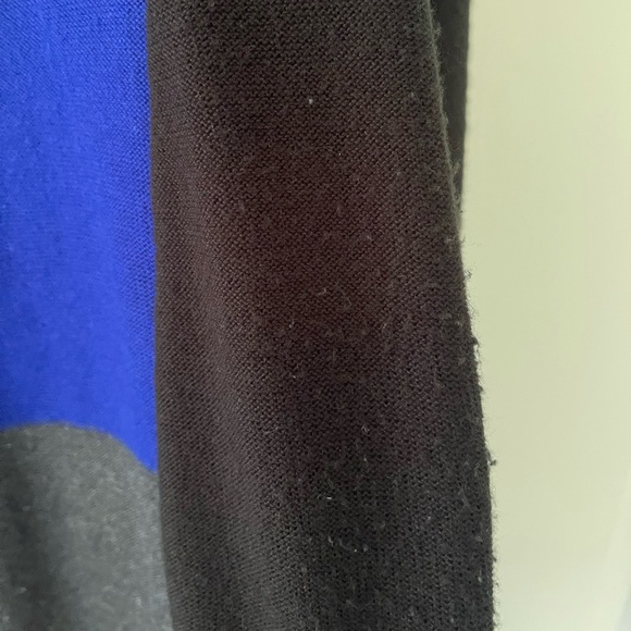 Calvin Klein dress with block print - Picture 4 of 4